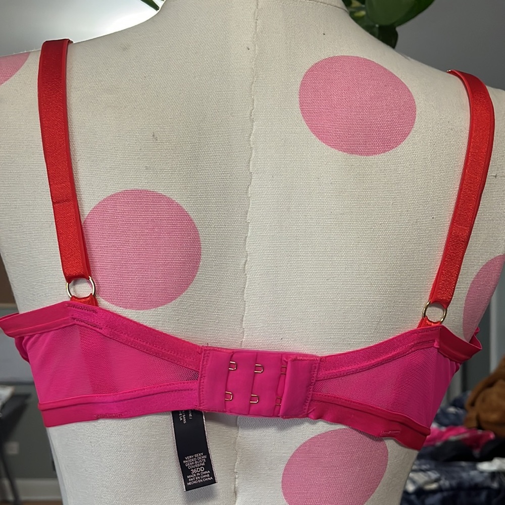 Bra - Picture 3 of 3
